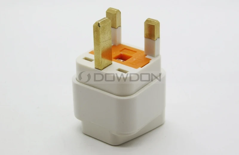 Uk Type Plug With Safety Fuse Wire Power Adapter Universal Socket To 3