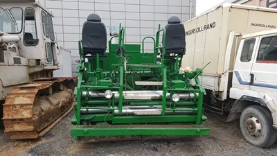 
[ Winwin Used Machinery ] Used Asphalt finisher (Paver) BARBER-GREENE BG225B 1991yr For sale 