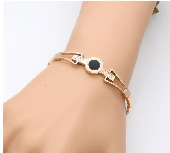 newest design hollow out titanium steel rose gold plated roman