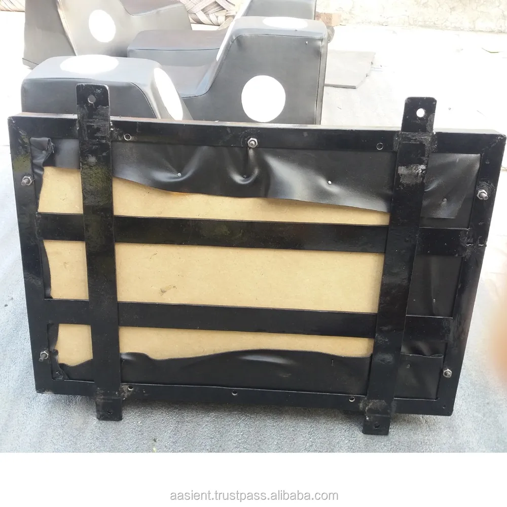 キックボクシングウォールターゲットパンチングパッドレザートレーニングキックシールド Buy ウォールマウントキックシールド人工皮革 ホット販売ボクシングターゲットパッド壁に ムエタイキックボクシングトレーニング Product On Alibaba Com