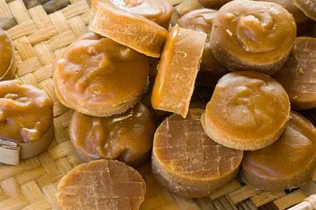 COCONUT-PALM-SUGAR-VIET-NAM-SWEET-Ms.jpg