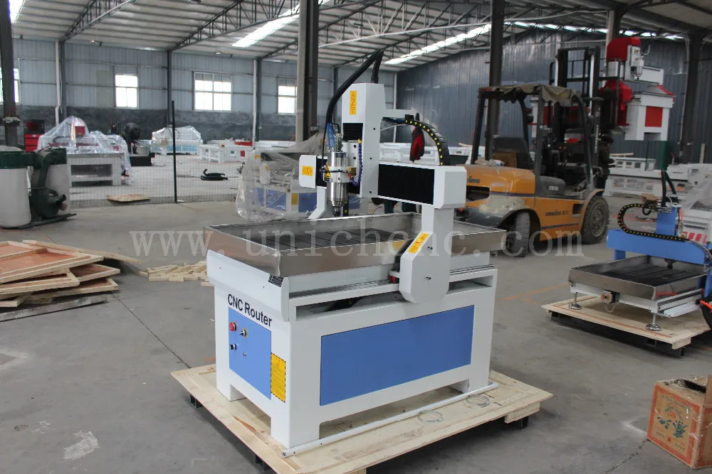 Woodworking 4 axis cnc wood carving machine