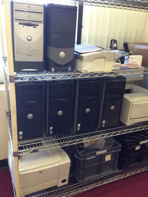 Computer Desktop Towers Buy Used Computer Towers Computer Cases