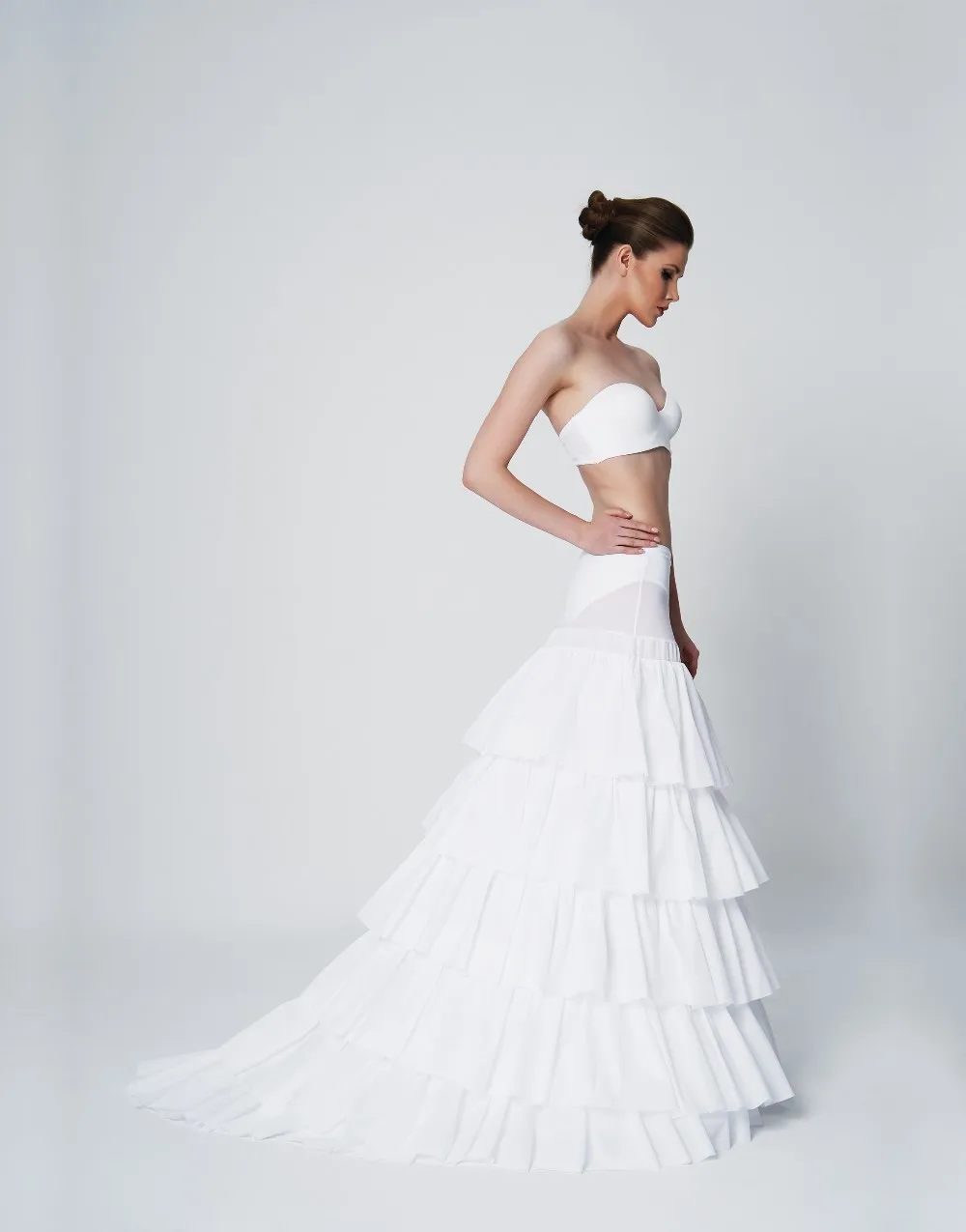 
Tailed 6 Layers Tulle Petticoat For Wedding Dresses 