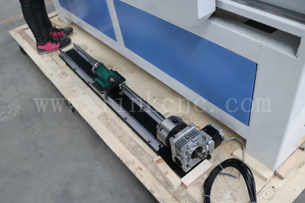 1212 1218 1224 1313 cnc router 4 axis/automatic 3d wood carving machine/wood cutting machine
