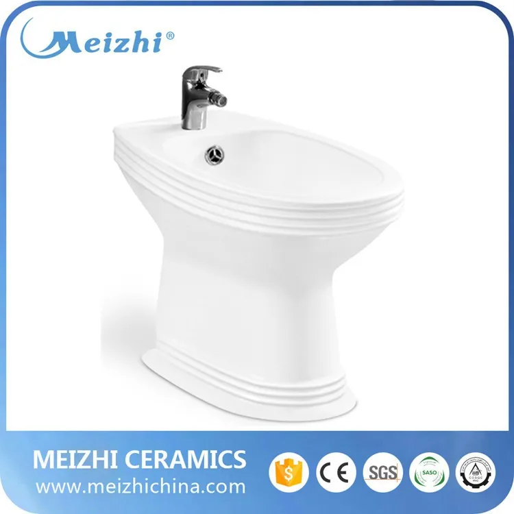 Chaozhou s trap ceramic ladies small portable luxe bidet
