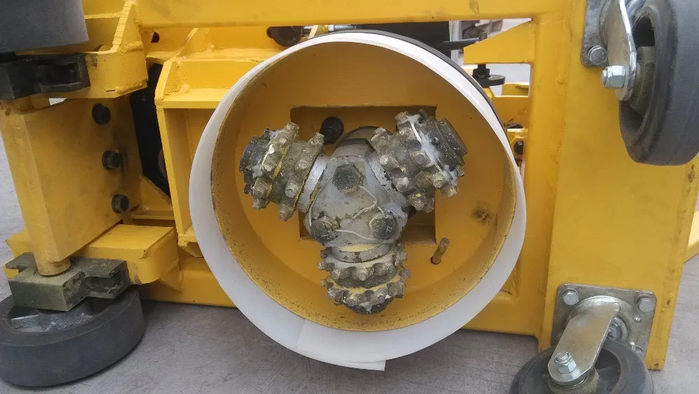 old road line  remover