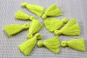 Mini Tassels, 2,5cm Cotton Tassels, Tiny Short Cotton Tassels, Yellow Cotton Tassel, Handmade Mini Tassels, Mini Cotton Tassle