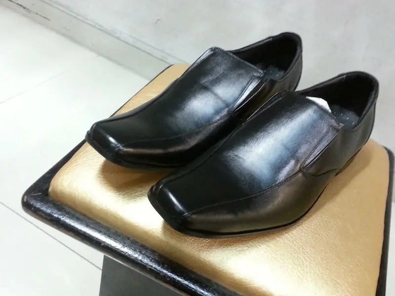 Men's Genuine leather Black shoes good price good quality