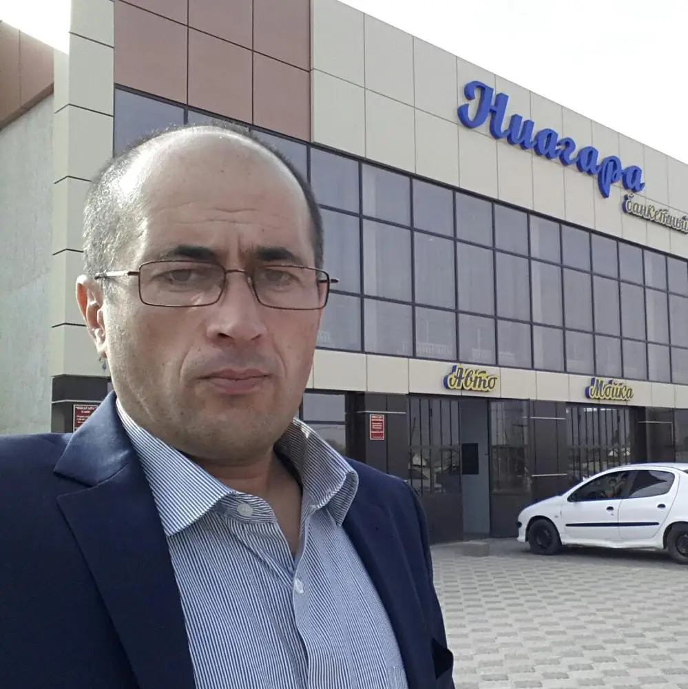 Камил м. Камил м