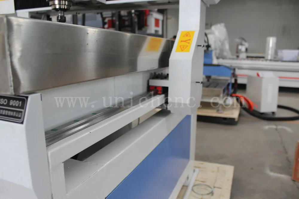 Woodworking 4 axis cnc wood carving machine