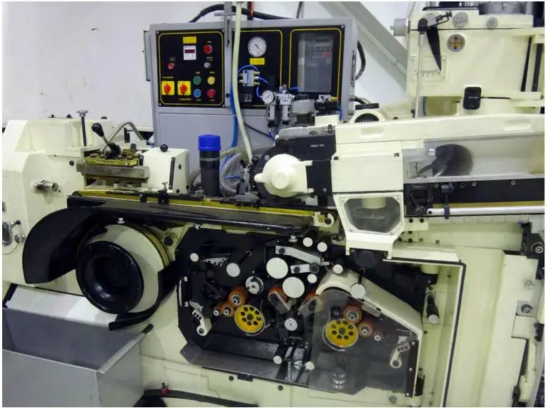 "molins Mk8 D" "cigarette Making Machine" "mk8 D Sm" "slim Cigarettes