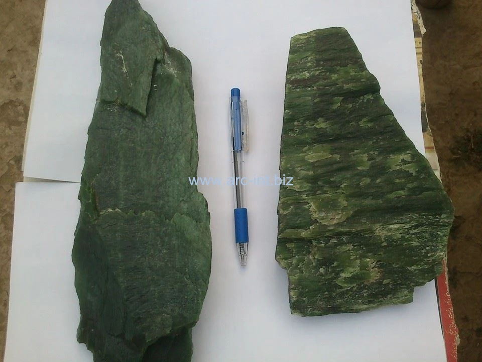 нефрит (минерал). мшс «нефрит». обработка камень нефрит. обработка нефрита. нефрит самородок.