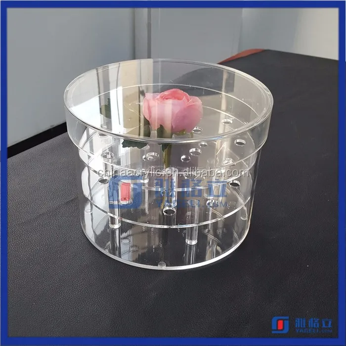 Luxury Clear Plastic Flower Box Waterproof Acrylic Round Flower Box