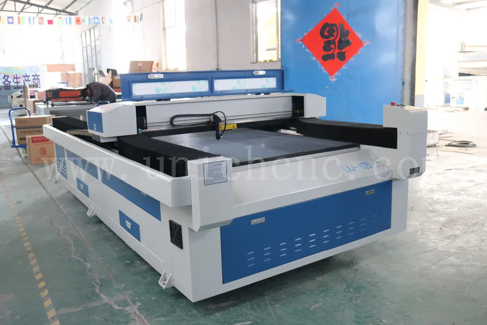 high precision CNC Laser Wood Cutting Machine Price 1325/co2 laser
