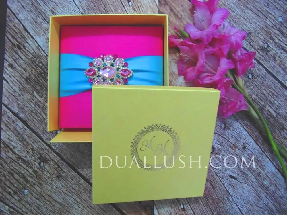 Luxury Wedding Invitation Box Silk T Box Hot Pink Silk With Brooch And Tiffany Blue Ribbon