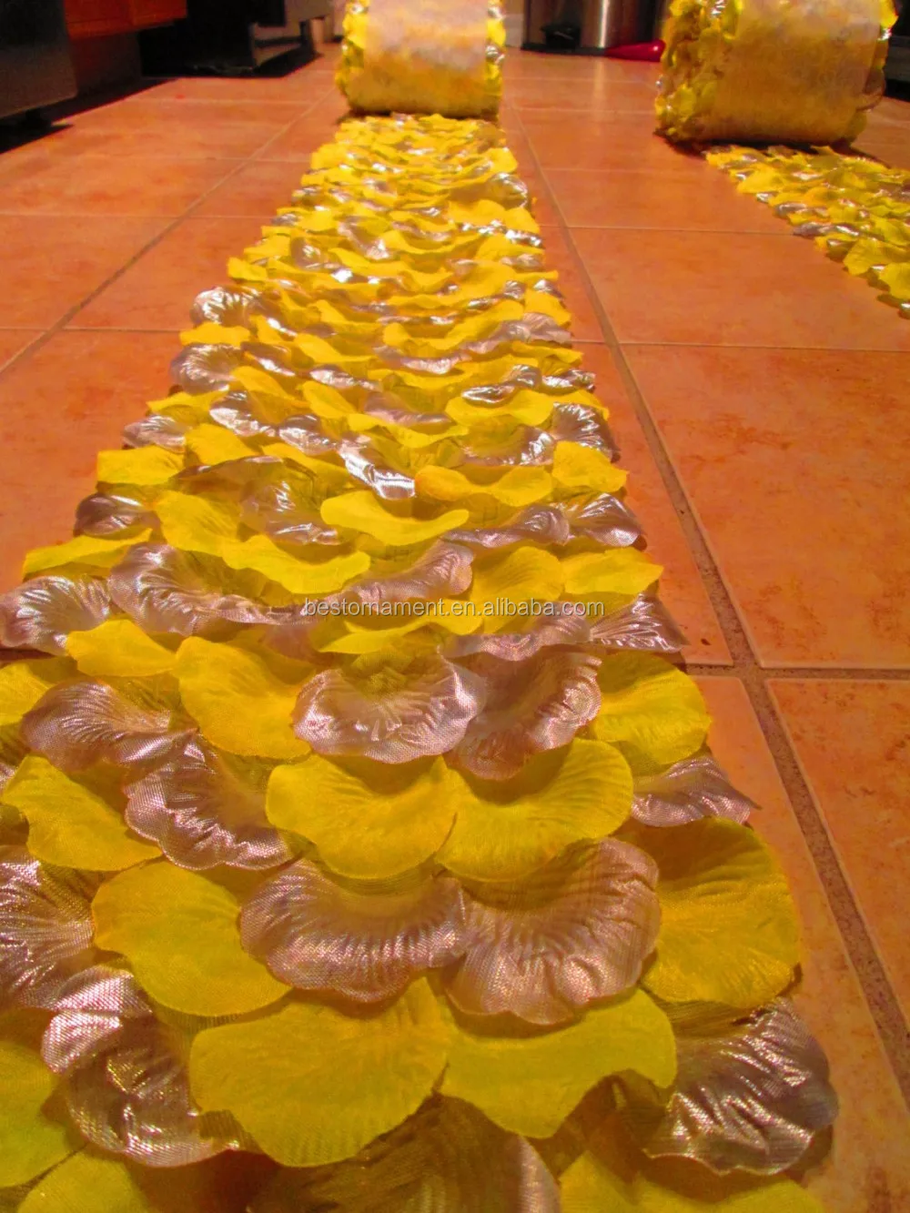Yellow Silk Rose Petal Side Aisle Runners Buy Wedding Aisle Runner
