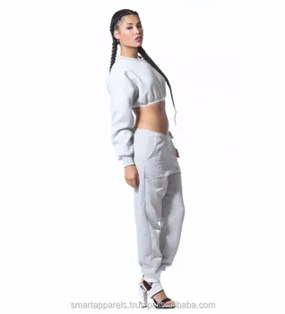 crop sweat suit