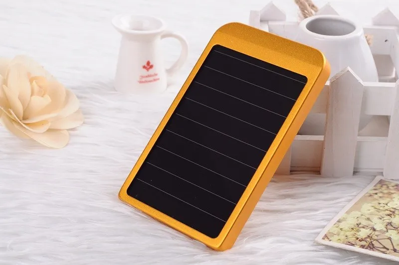 Solar mobile power 2600mAh portable solar charging treasure