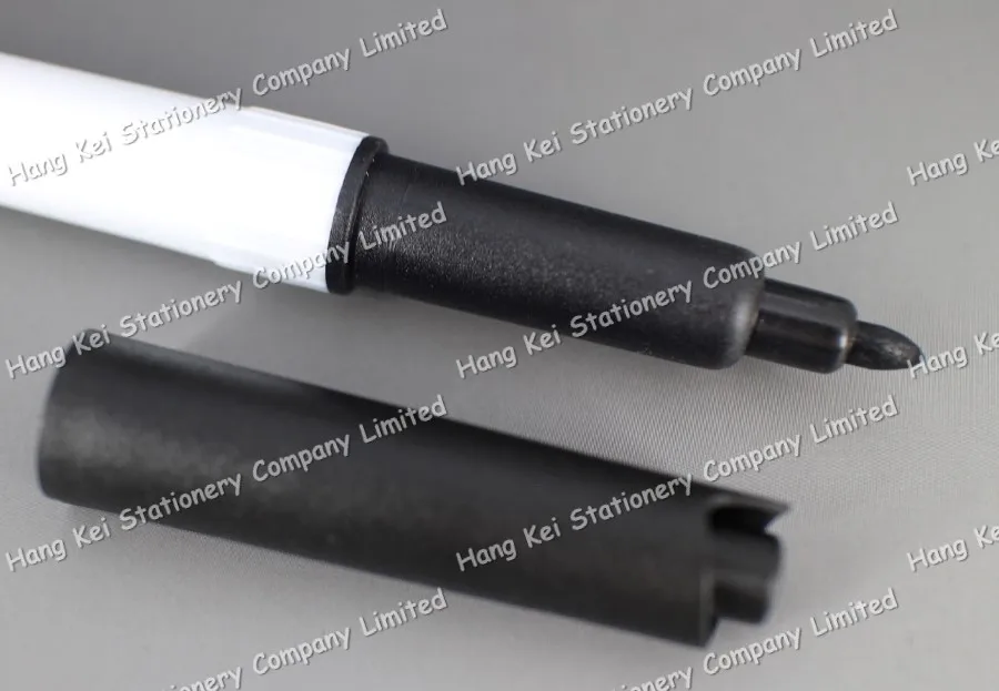 AB3393 - Permanent marker (2)
