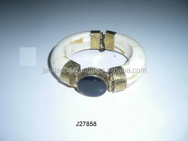 J27858.JPG