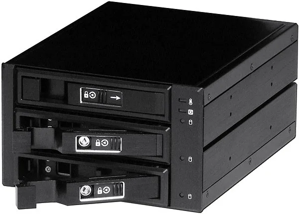 2.5 5.25. 5.25 To 3.5 HOTSWAP. 5,25 2,5 HDD. Mobile Rack 2.5 to 5.25. Nr-bp2300ss-12g-BK.
