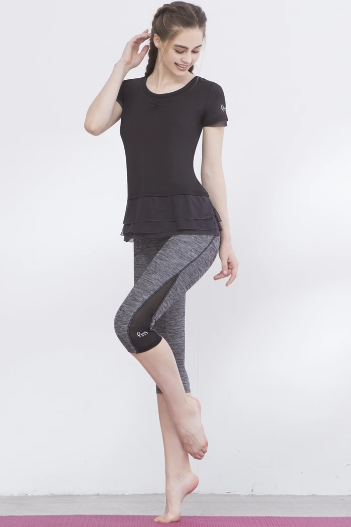 2 yoga pants leggings