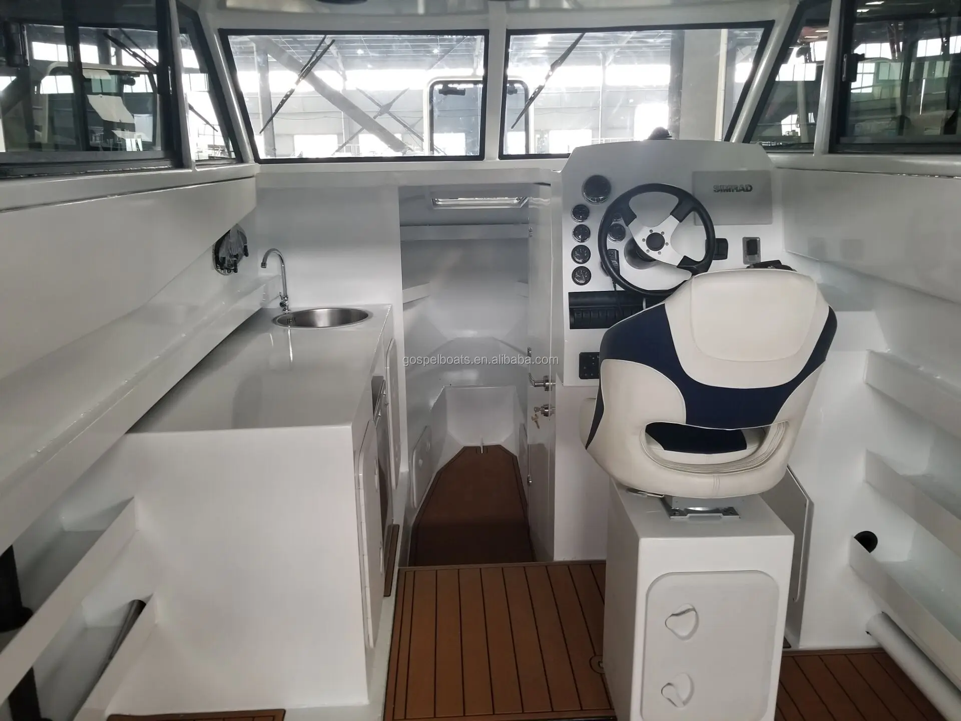 Australia Standard 10m Aluminum Yacht Luxury Boat With Inboard Engine