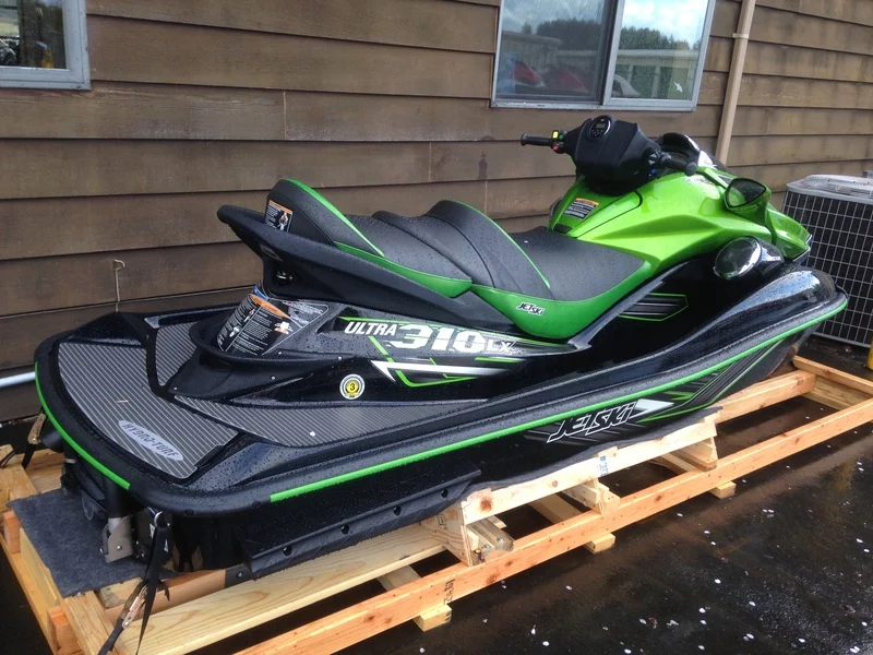 Kawasaki Jet Ski ультра 310lx