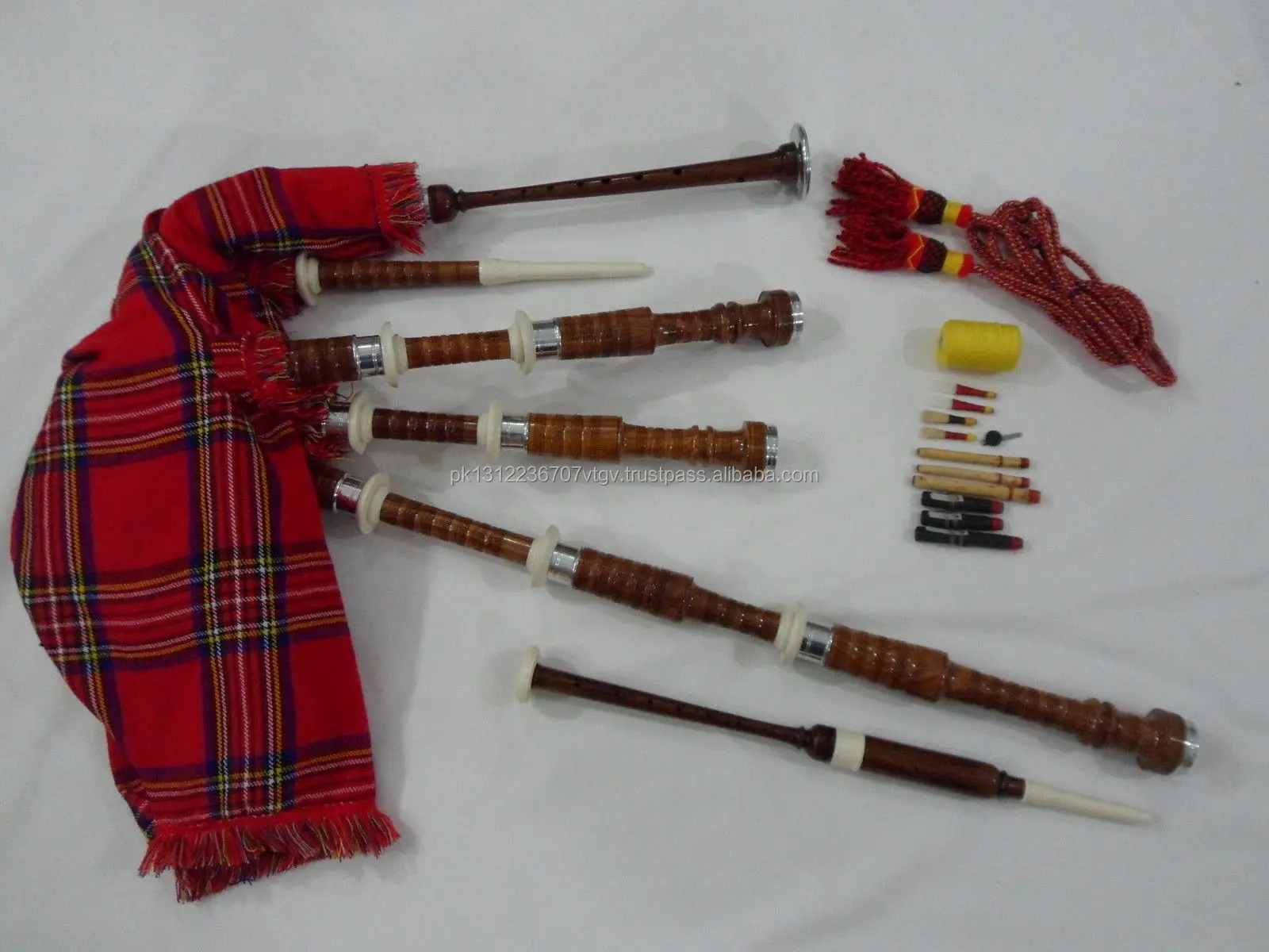 African Blackwood Great Highland Bagpipe Fully Gold Plated Thistle Engraved Fittings main image 1
