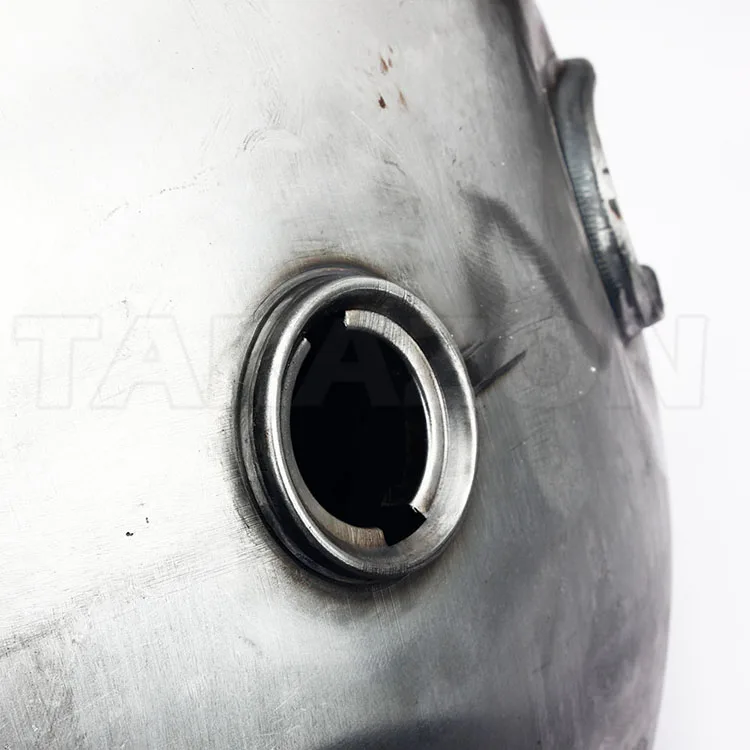 07Retro BikeFuel tank.jpg