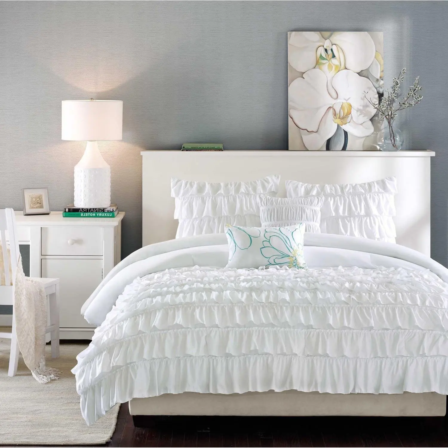 Buy 5 Piece White Ruffled Stripes Pattern Comforter Full Queen Set