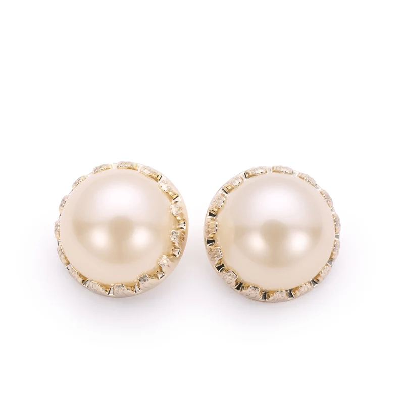 Fancy half round pearl shank button for coat