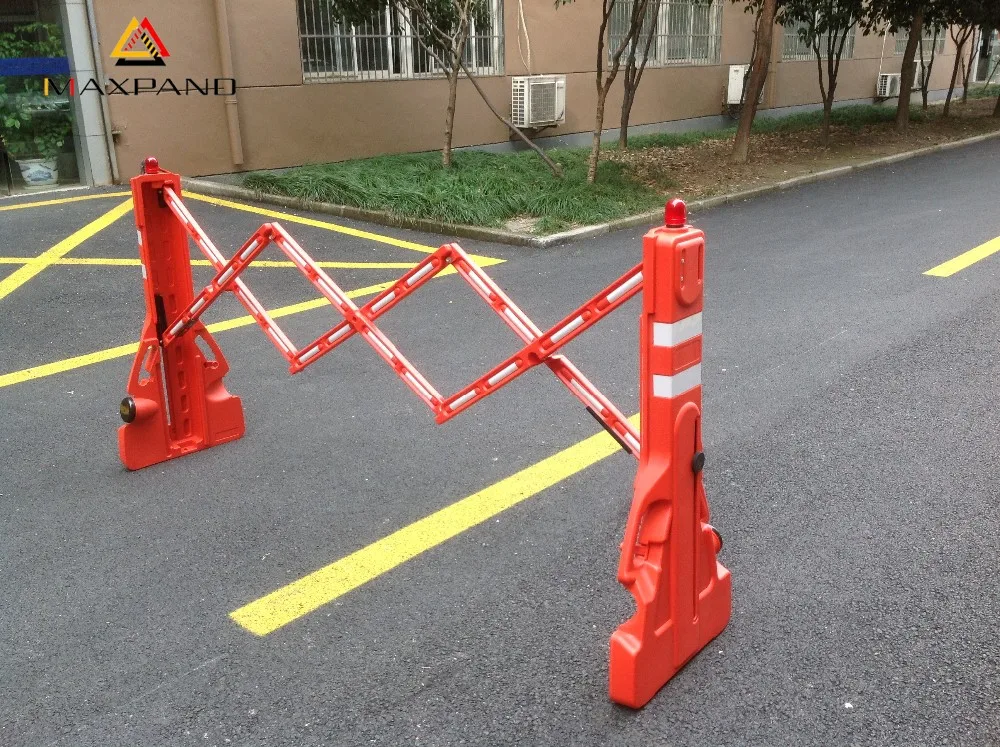 Maxpand Safety Car Parking Expandable Barricade Pvc Road Red Traffic ...