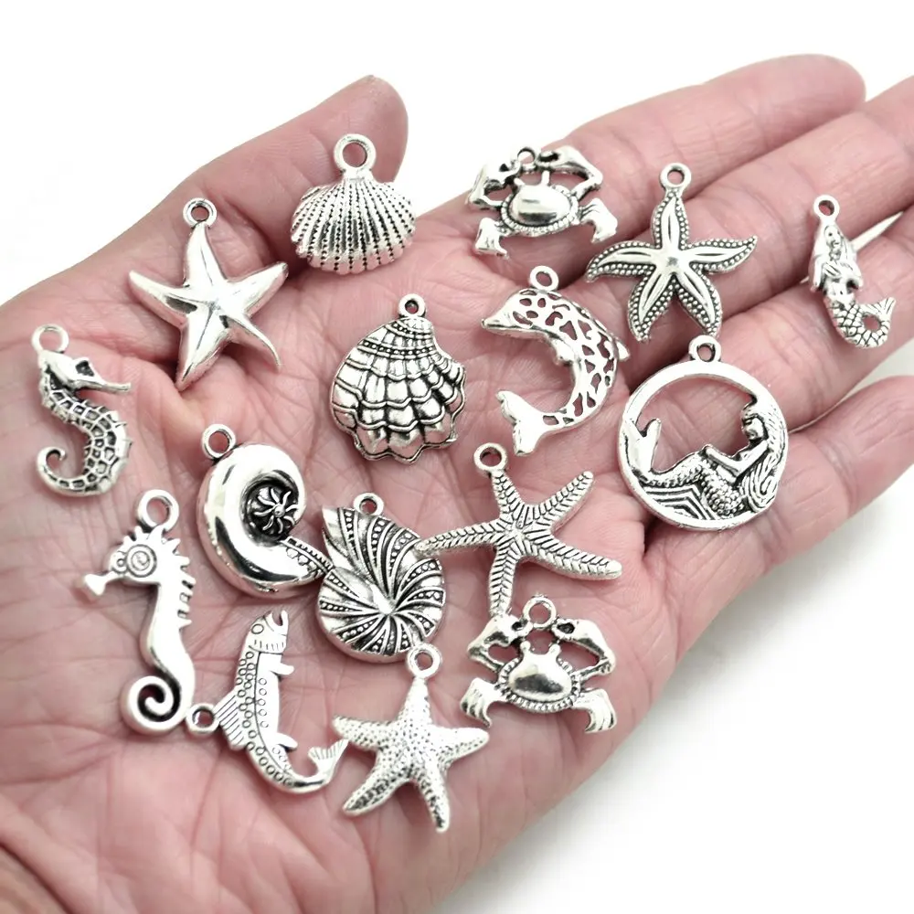 WOCRAFT 20pcs Craft Supplies Handmade Christmas Beads Dangle Charms Pendant with Lobster Clasp for Jewelry Making Accessory Fit Floating Locket Charms Necklaces M42
