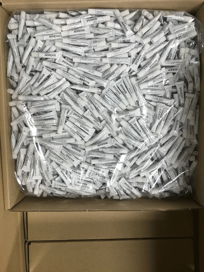 Adhesive For Strip Eyelashes (acrylate,White,Tube Type 1g) / Fast