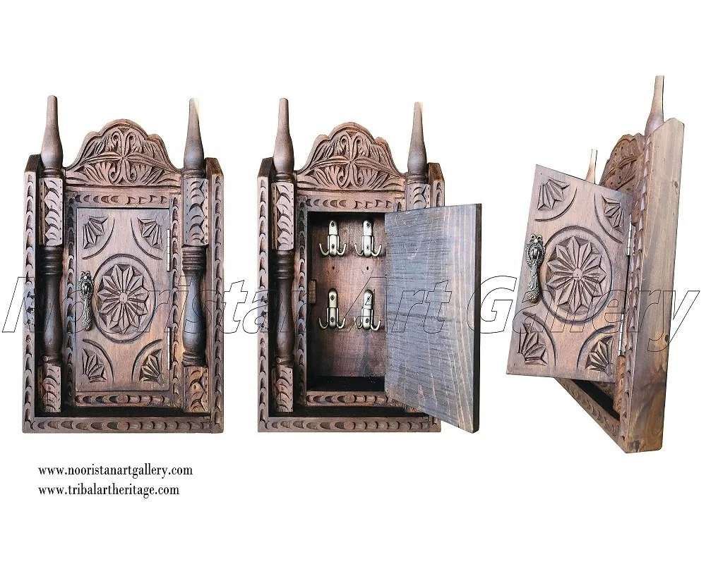 Antique Hand Carved Wooden Key Holder Box Ke 01000 Antique Hand Carved Wooden Key Holder