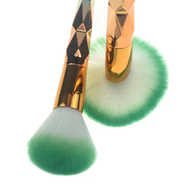 makeup brush.jpg