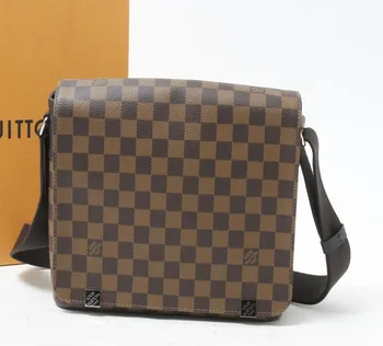 Used Brand Handbag Louis Vuitton District Damier Shoulder Bags For Used Brand Handbag Louis Vuitton District Damier Shoulder Bags For Bulk