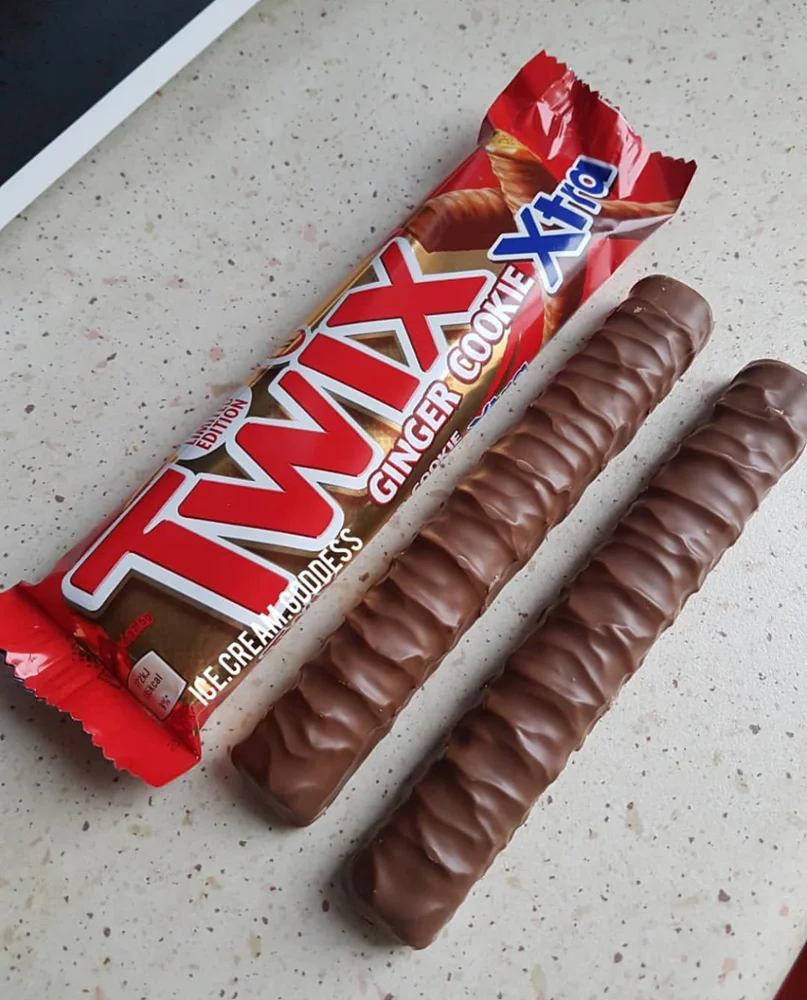 Kitkat Bounty snickers Твикс