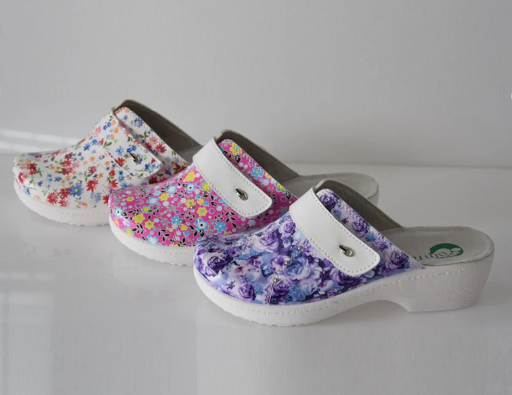 
medical clogs 