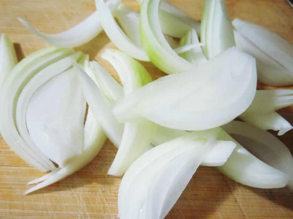 High Quality Onion From Viet Nam / Whatsapp+84845639639 Ms.holiday