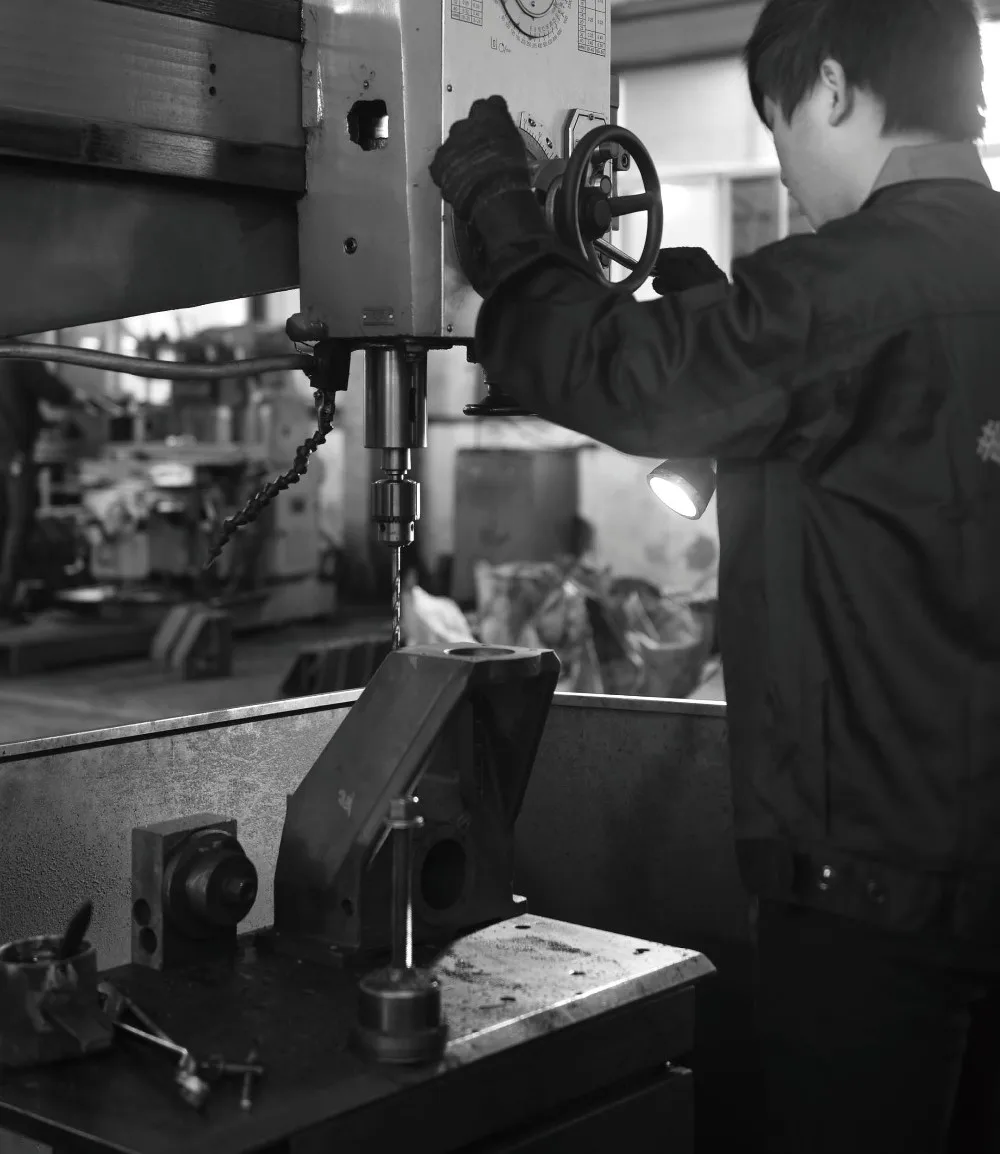 Pipe Cutters max 8" steel pipe cutting Products from Hangzhou Suntech Machinery Co., Ltd.