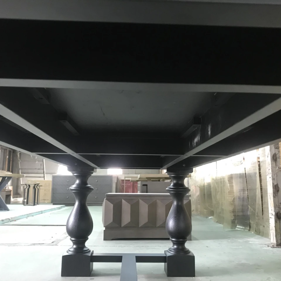 DINING TABLE-LN-3.jpg