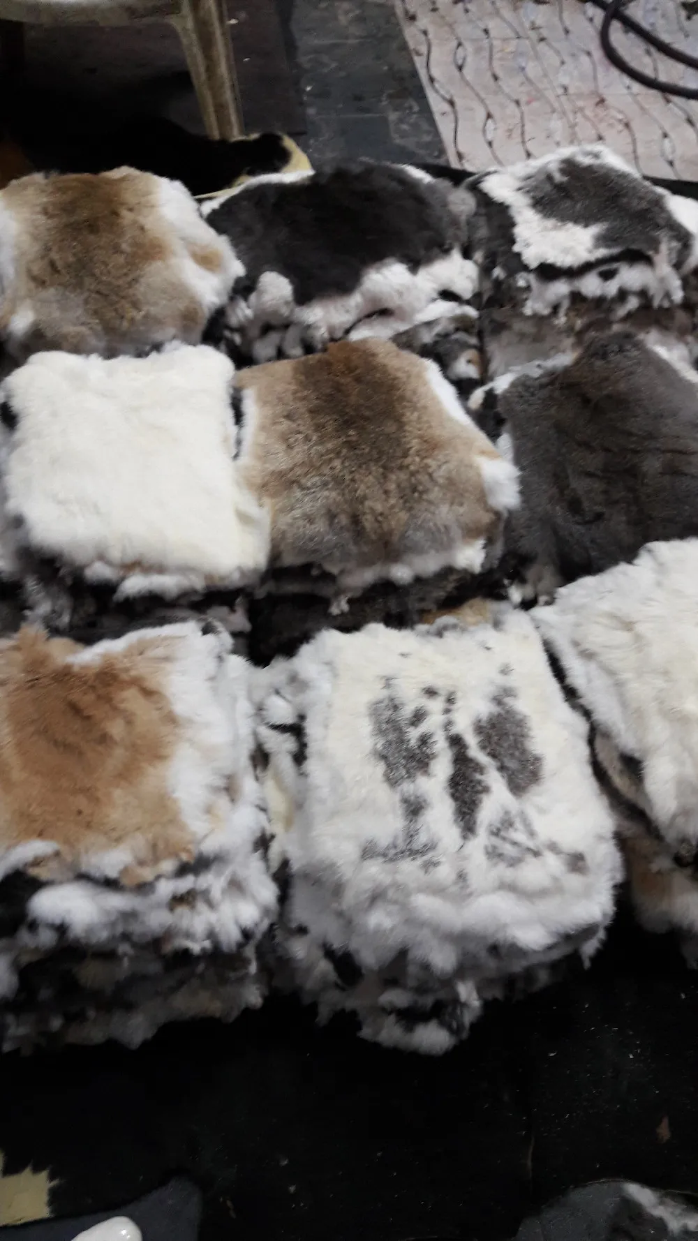 Rabbit Skin Natural Colors Rabbit Pelt Soft Skin For Garments