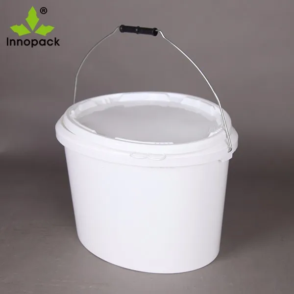 4 gallon plastic bucket