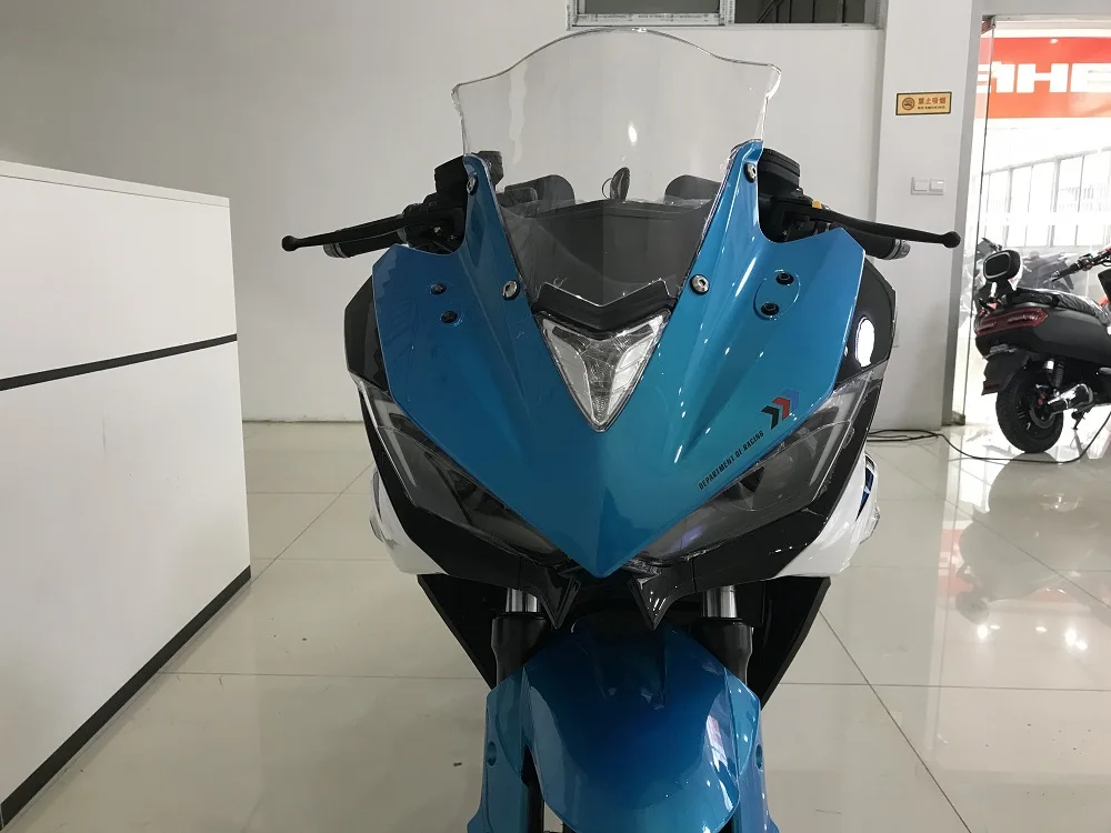 Электромотоцикл Yamaha r3