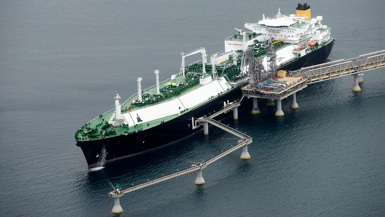 Lng 3. Нефтяной терминал кулеви грузия. sabine pass lng plant. gas latvia. lng receiving terminal photo.