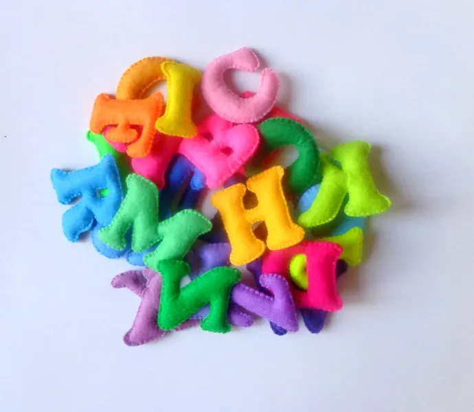 felt letter (2).jpg