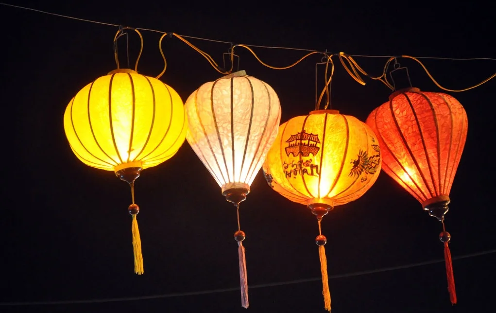 Silk Lanterns / Vietnamese Hoi An Handicraft Lanterns +842835119589
